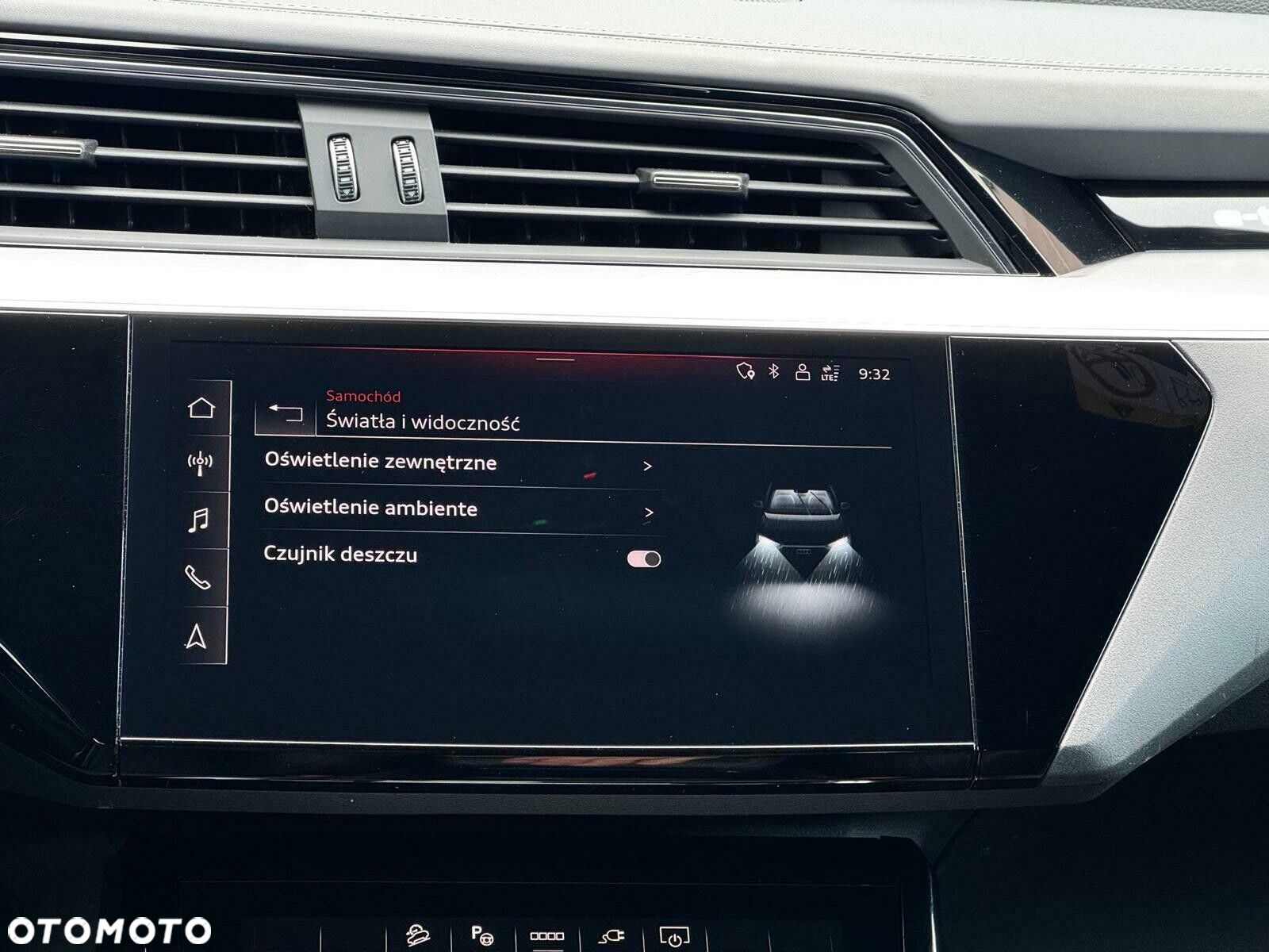 Audi e-tron - 27