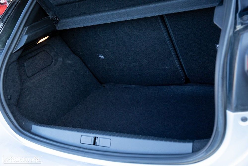 Opel Corsa-e e-GS - 23