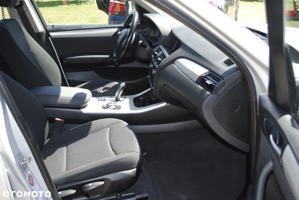BMW X3 xDrive20d - 14