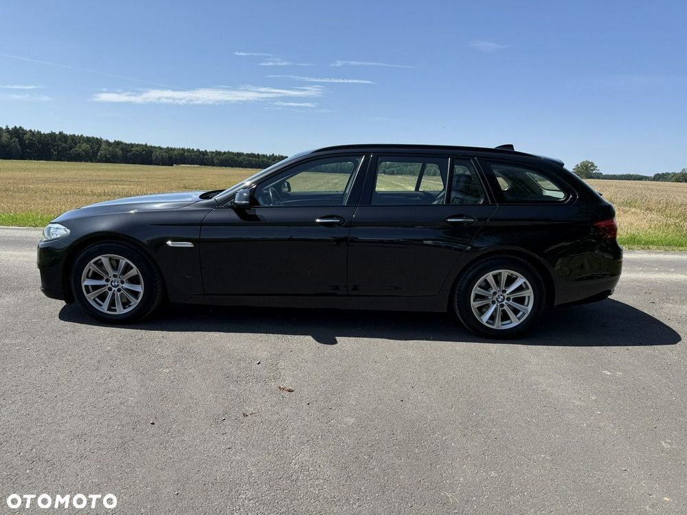 BMW Seria 5 530d Sport-Aut - 37