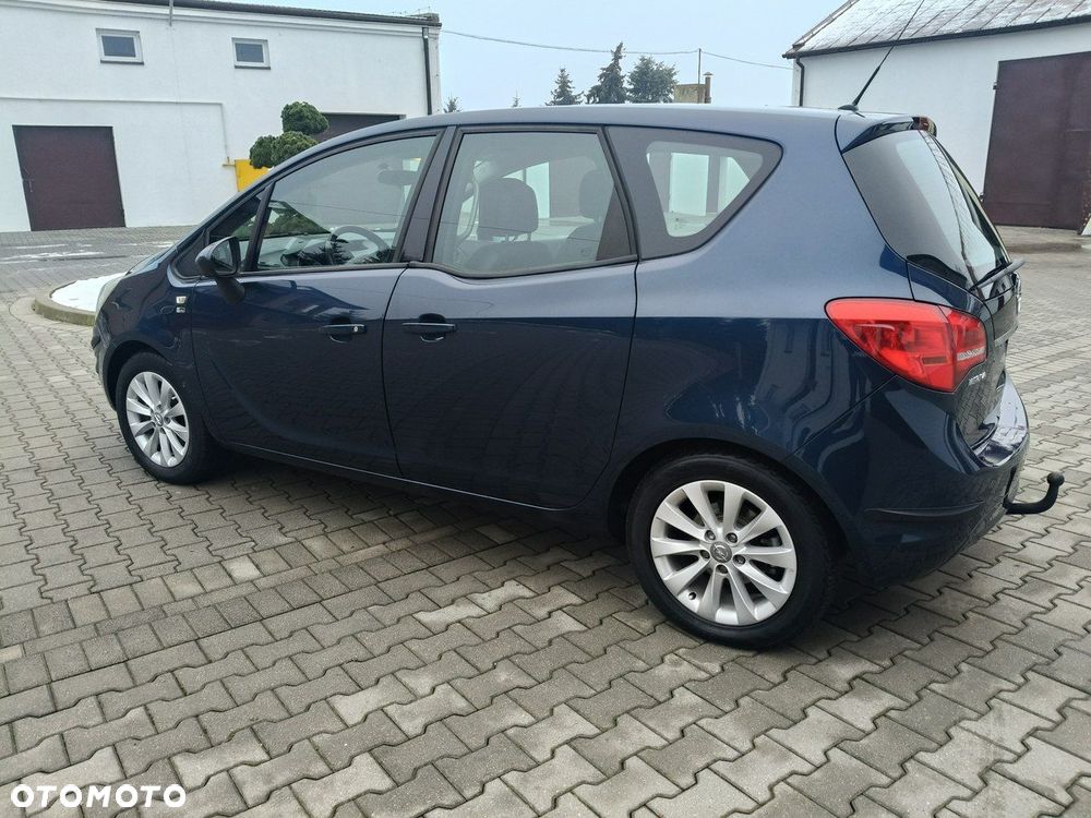 Opel Meriva - 10