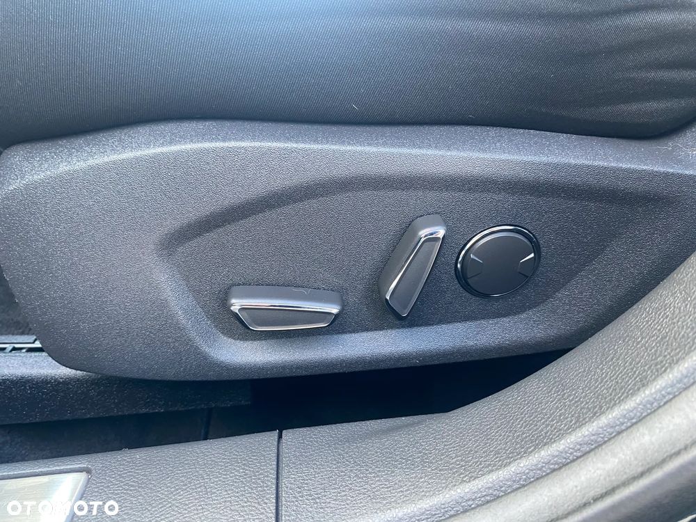 Ford Mondeo 2.0 TDCi STart-Stopp Titanium - 20