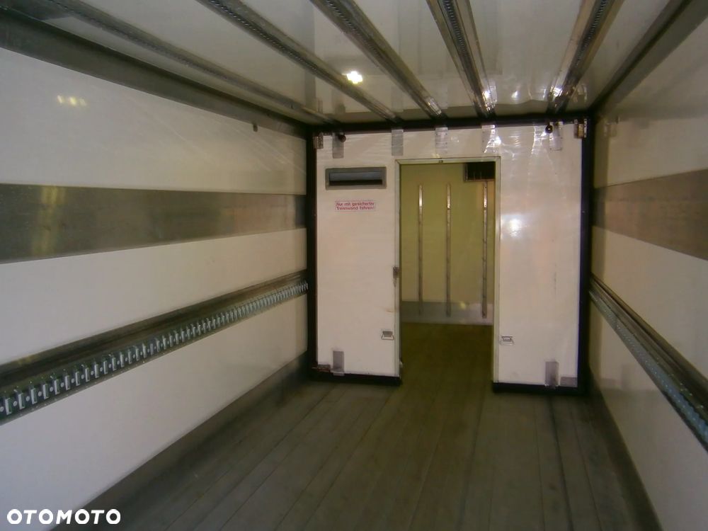 Mercedes-Benz Antos 2530 chłodnia 8,10 Serwis - 6