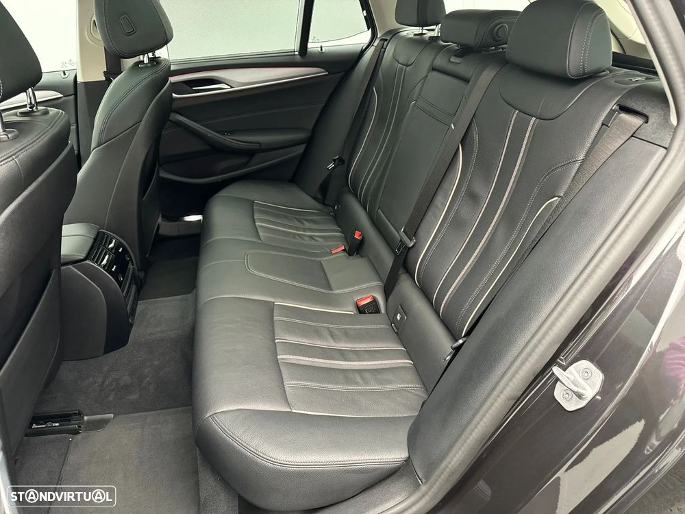 BMW 520 d Line Luxury Auto - 12