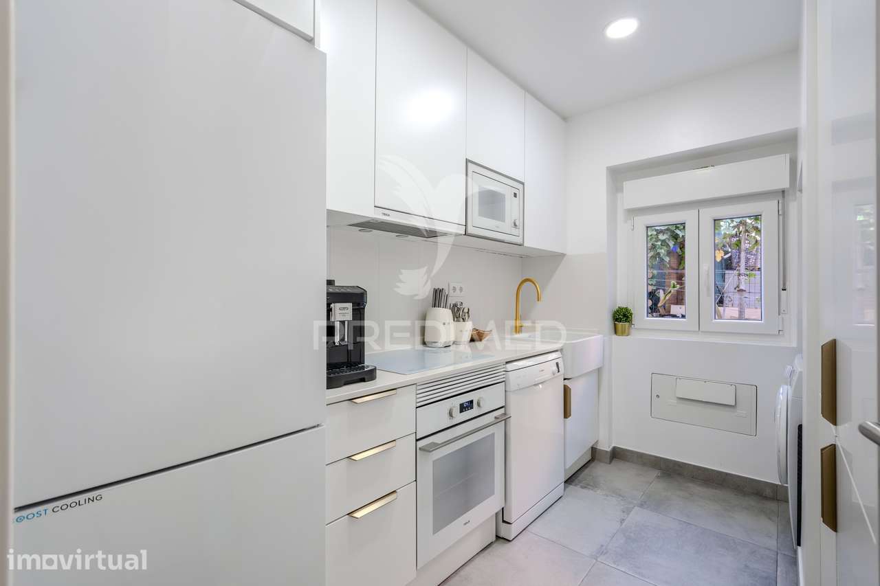 Excelente Apartamento T3 Renovado com Logradouro Privativo no Beato... - Grande imagem: 5/37