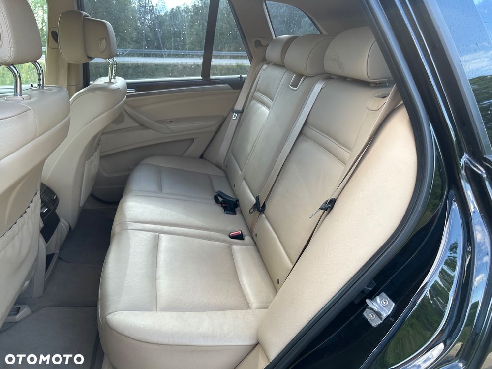 BMW X5 3.0sd xDrive - 23