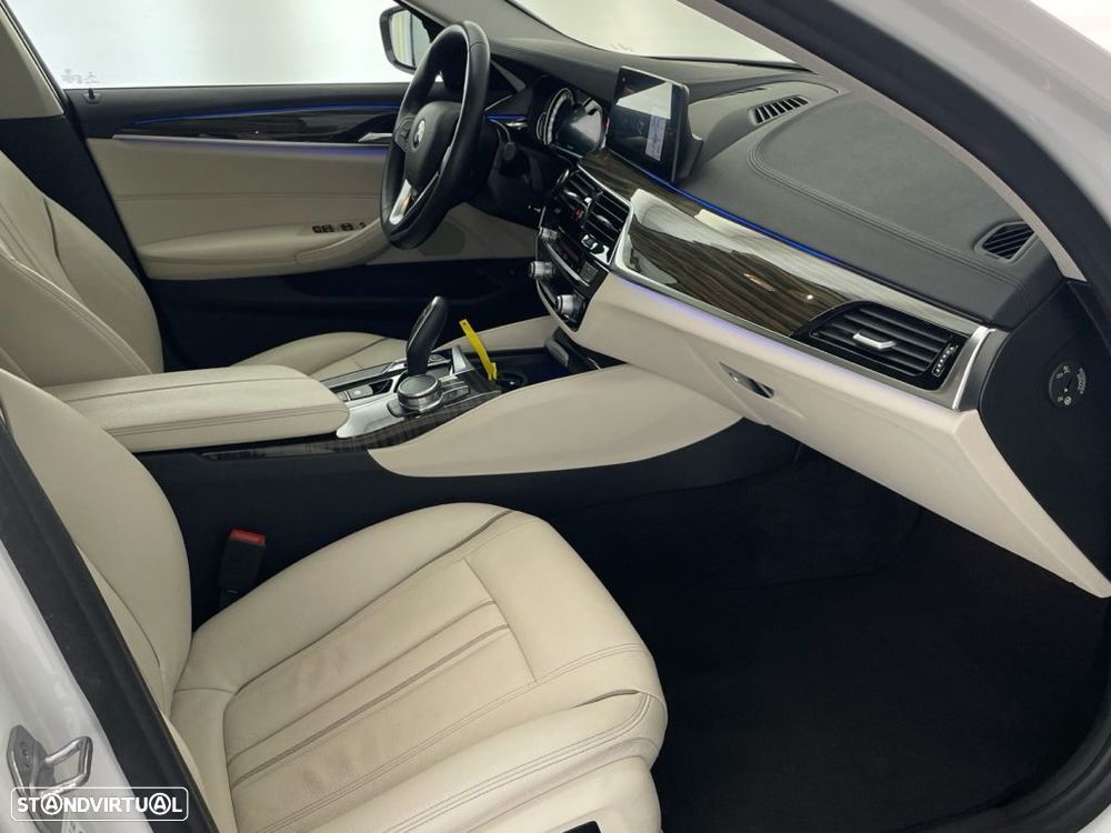 BMW 520 d Aut. Luxury Line - 22