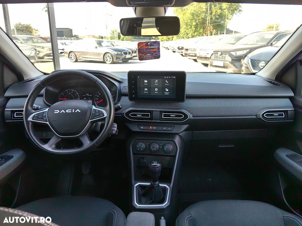 Dacia Logan TCe 90 MT6 Prestige - 7