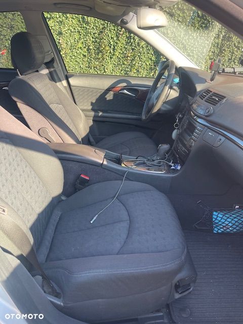 Mercedes-Benz Klasa E 220 CDI Automatik Classic - 12