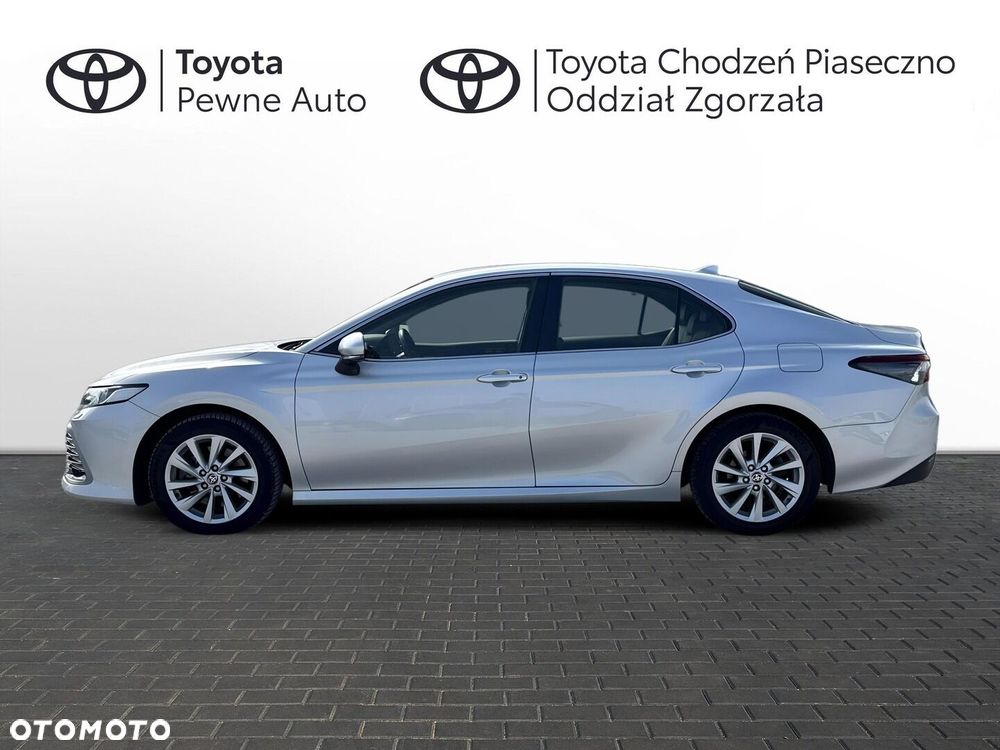 Toyota Camry 2.5 Hybrid Comfort CVT - 3