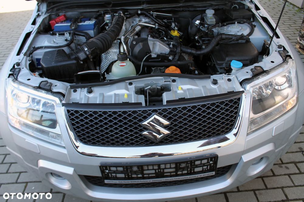 Suzuki Grand Vitara 1.9 DDiS Comfort + DPF - 21
