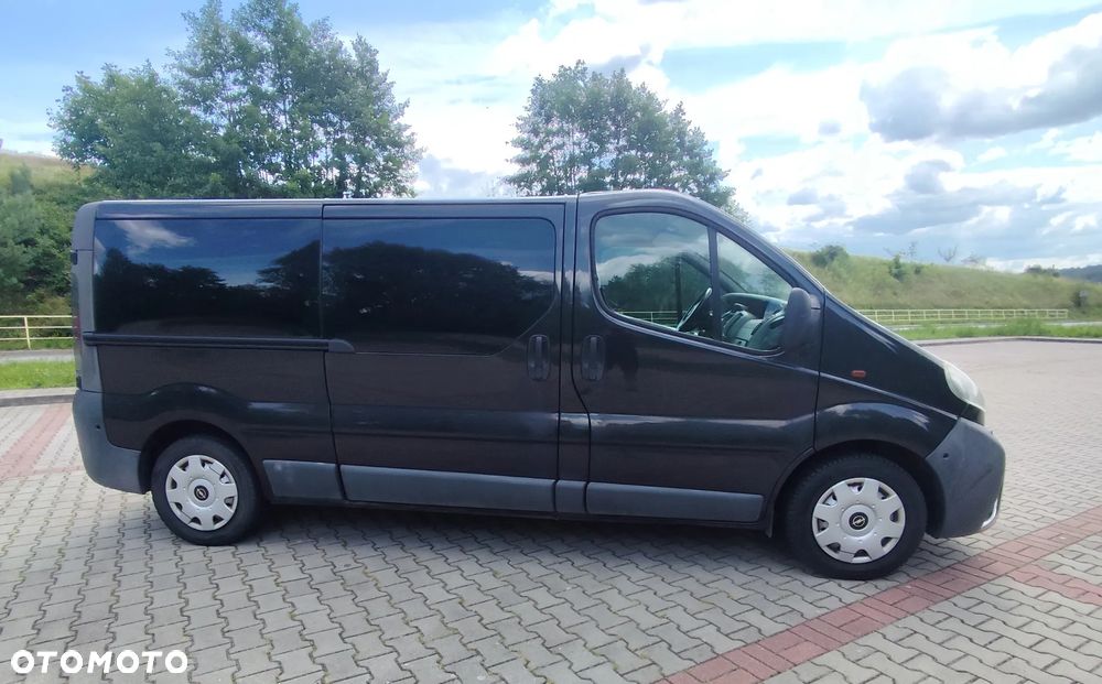 Opel Vivaro L2H1 2.9t - 9