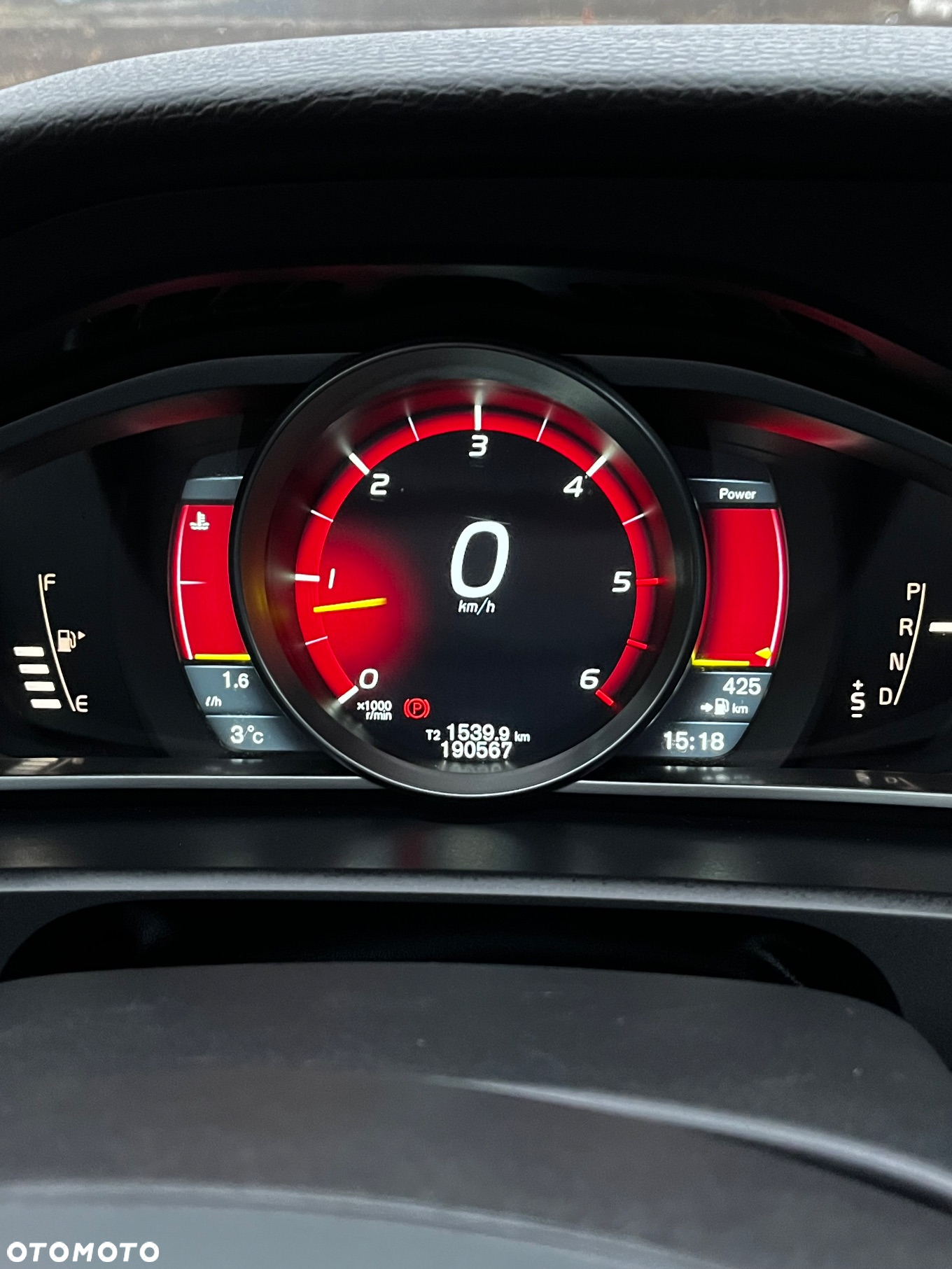 Volvo V40 - 8