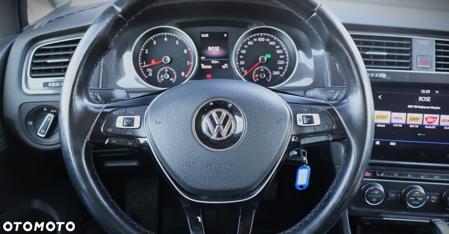 Volkswagen Golf - 19