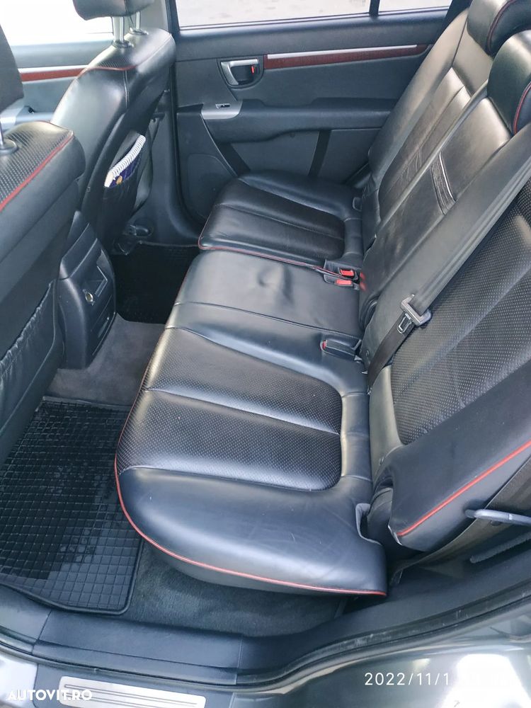 Hyundai Santa Fe - 10
