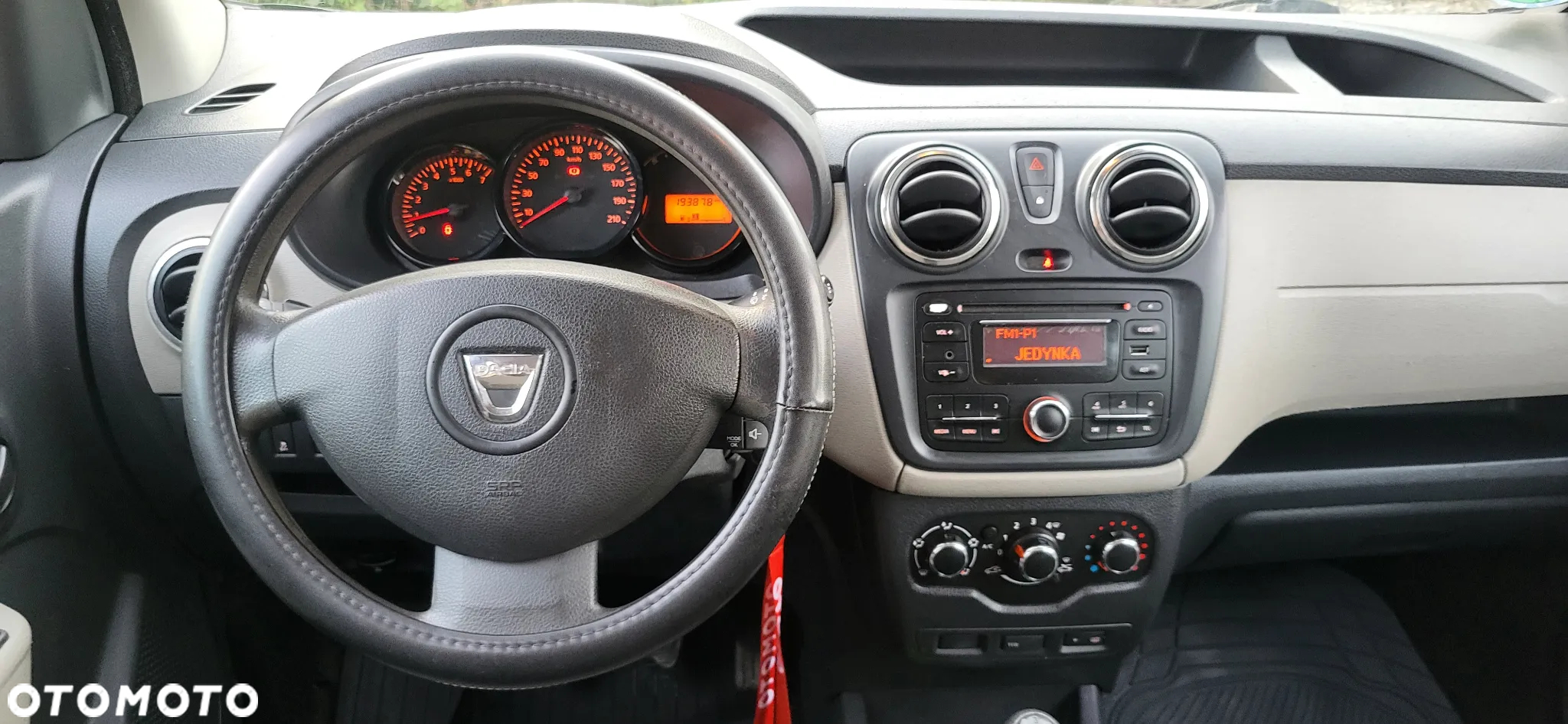 Dacia Dokker 1.6 Laureate - 26