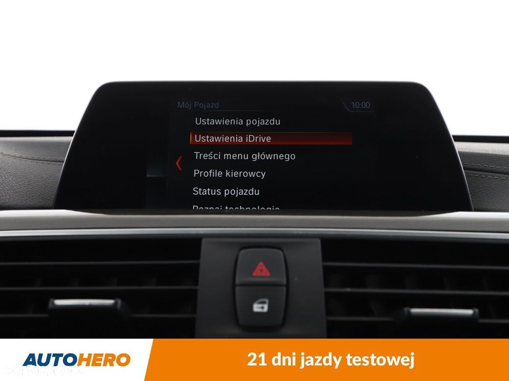BMW Seria 3 318d Luxury Line - 22