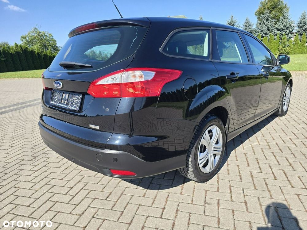Ford Focus - 11