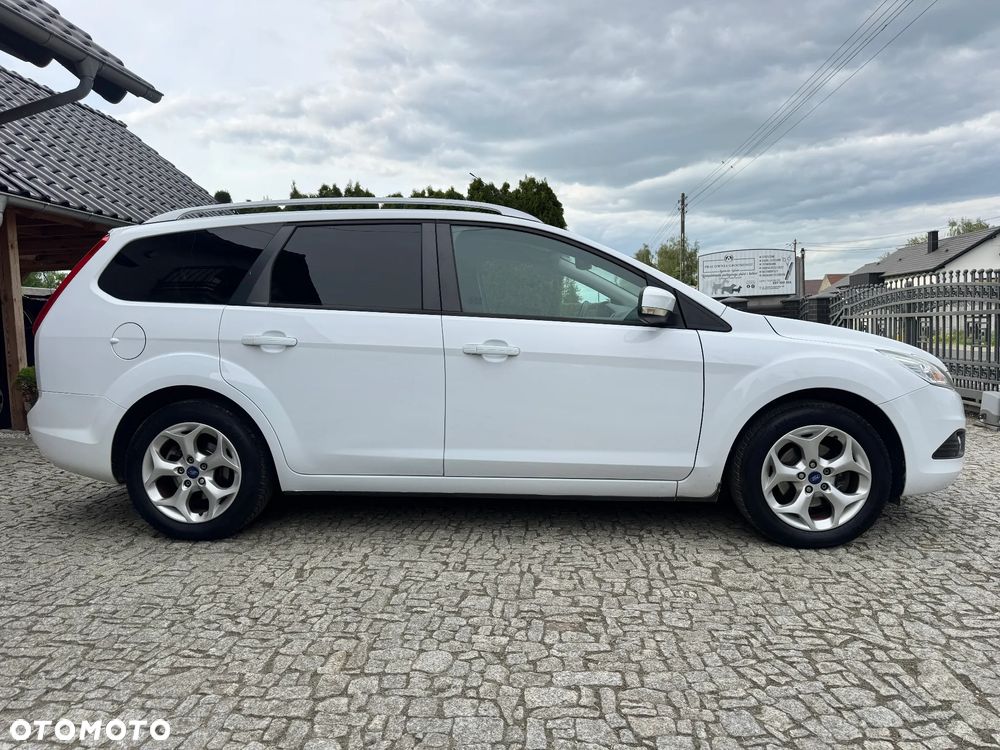 Ford Focus 1.6 16V Style - 4