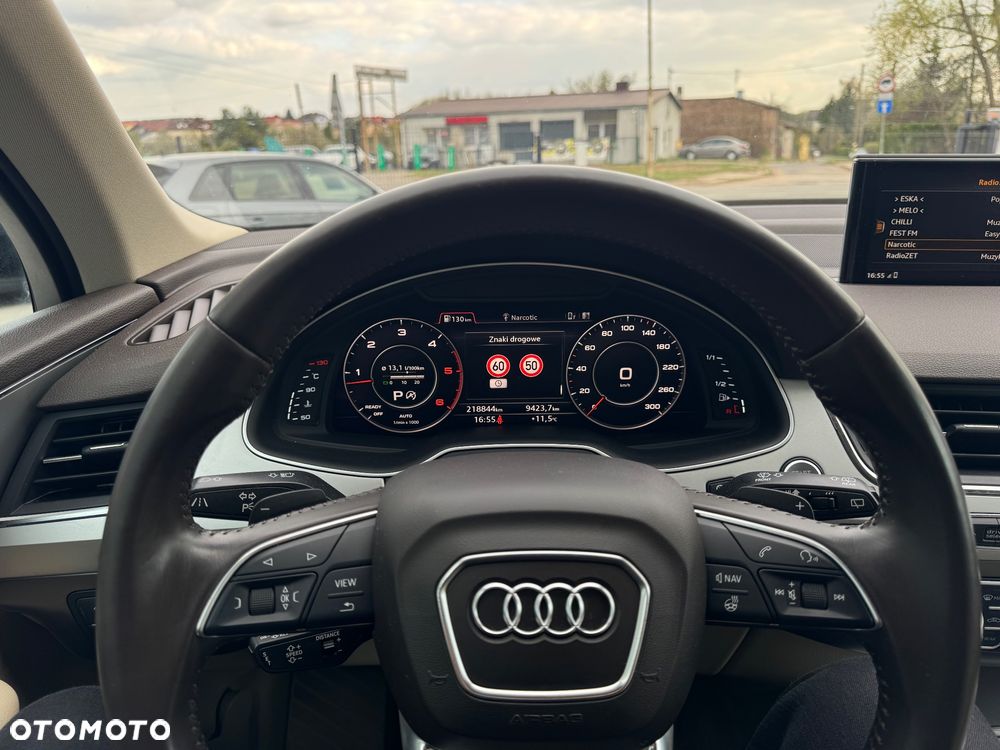 Audi Q7 - 11