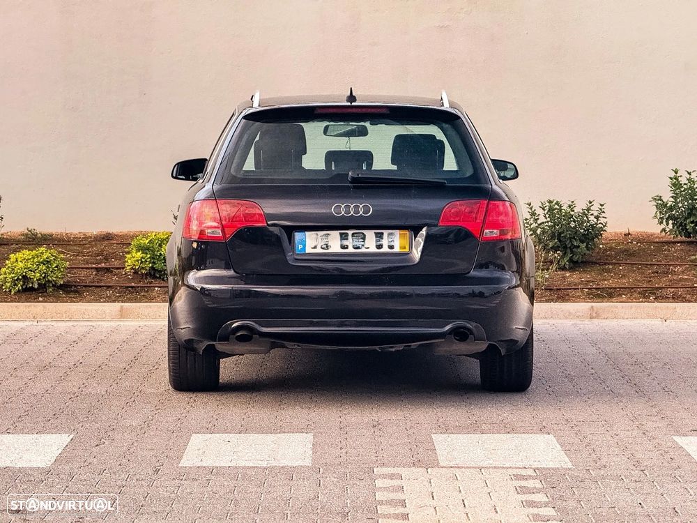 Audi A4 Avant 2.0 TDI S-line - 4