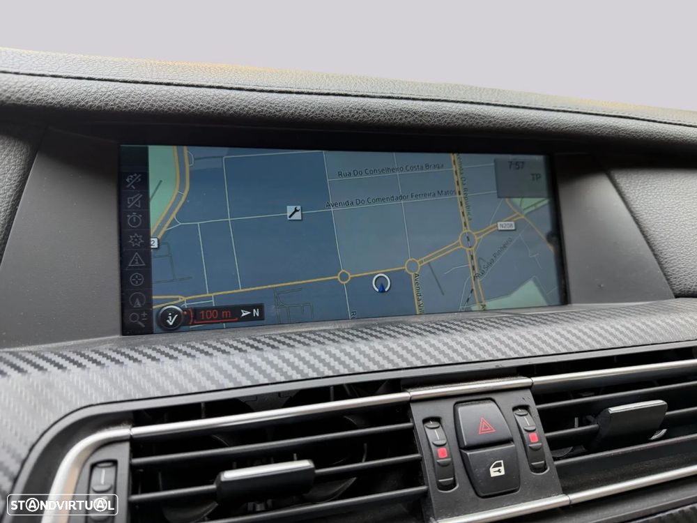 BMW 740 - 25
