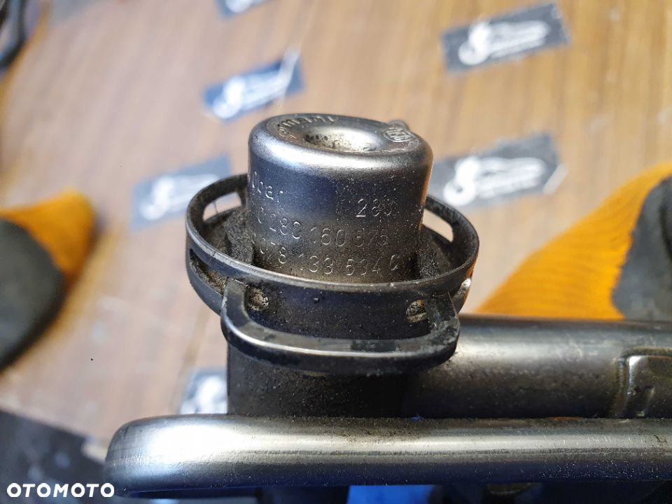 Listwa Paliwowa Zasilajaca Wtryskowa Wtryski Audi A4 B6 B7 2.0 B ALT - 6
