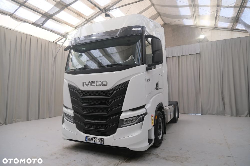 Iveco AS 440 S50 - 1