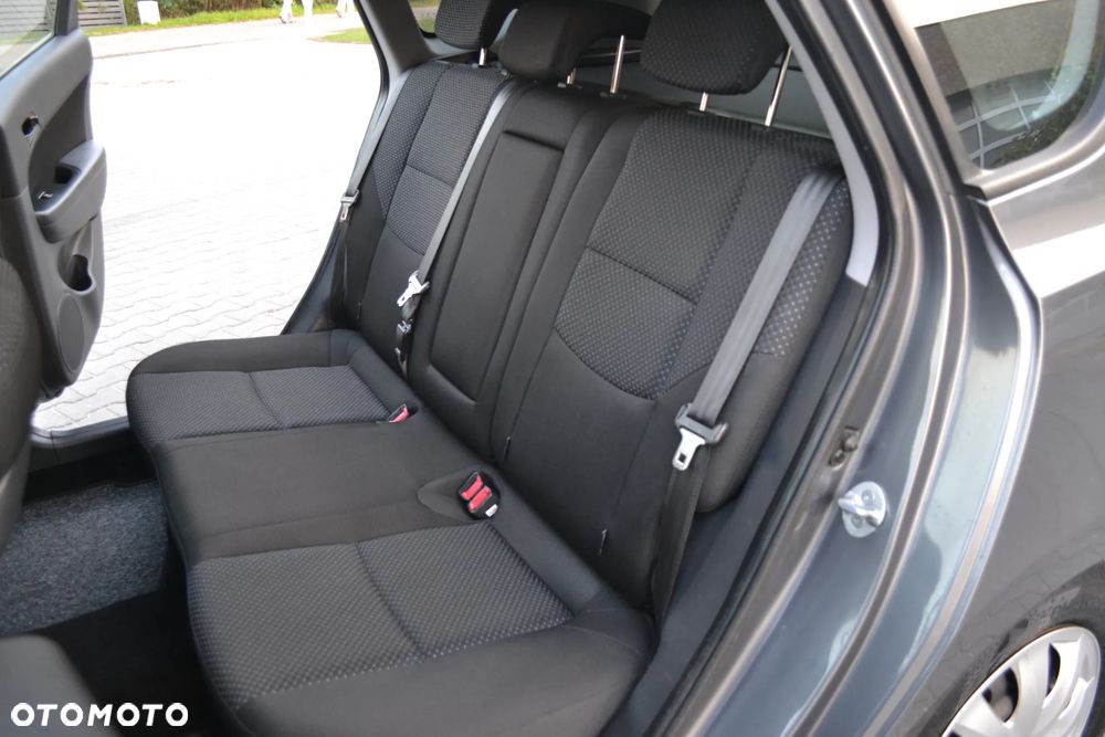 Hyundai i30 1.4 Blue Comfort - 21
