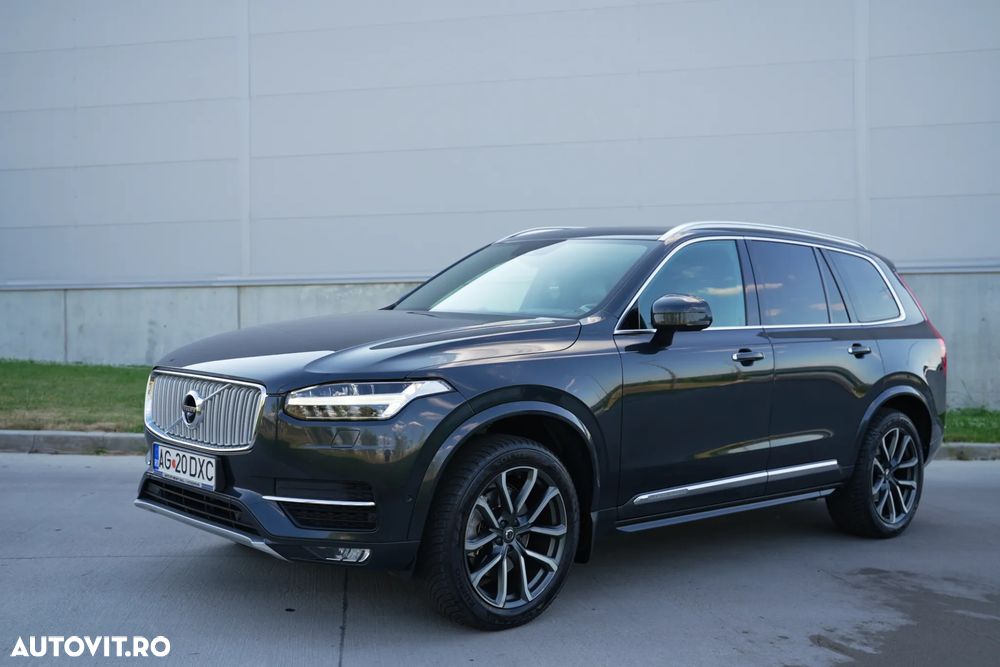 Volvo XC 90 - 7