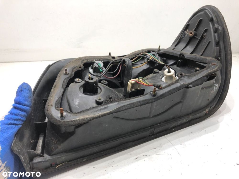 LAMPA LEWY TYŁ  SSANGYONG CHAIRMAN (HT_) 1997 - 2022 3.2 165 kW [225 KM] benzyna 2011 - 2022 - 4