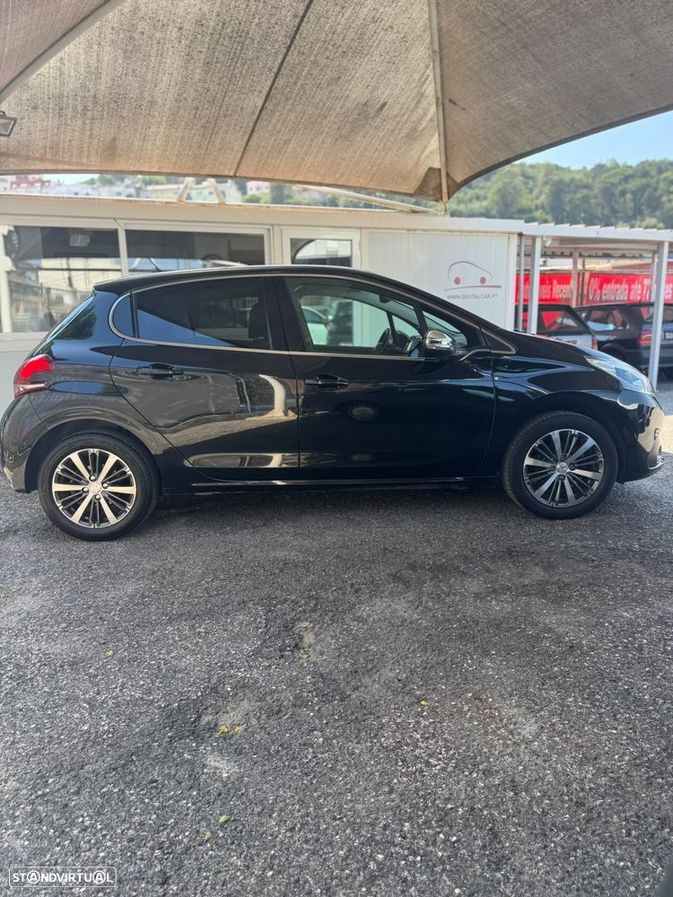 Peugeot 208 1.2 PureTech Active - 10