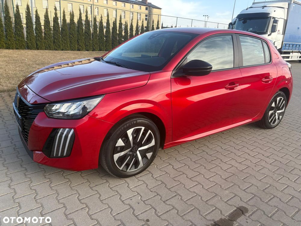 Peugeot 208 TURBO 100 Allure - 9