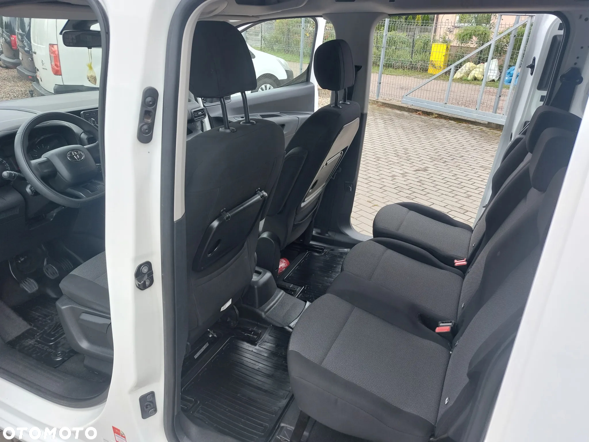 Toyota ProAce - 17