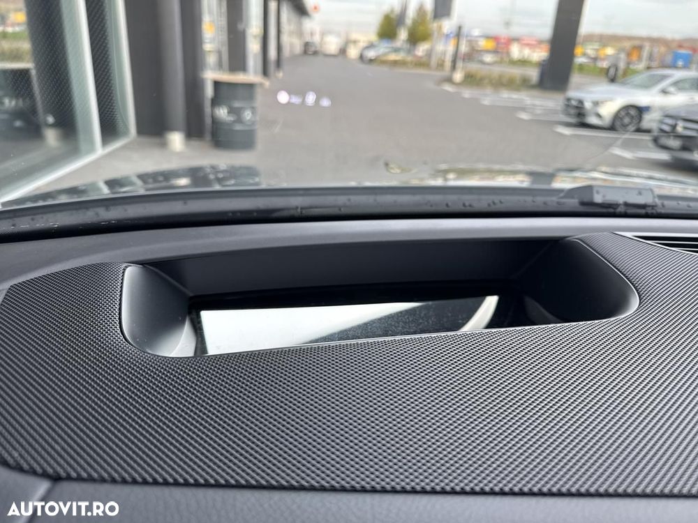 Mercedes-Benz GLE Coupe AMG 53 PHEV - 13