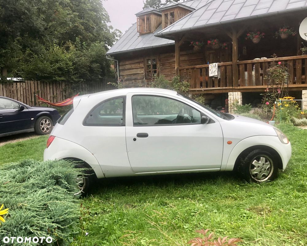 Ford KA 1.3 - 8