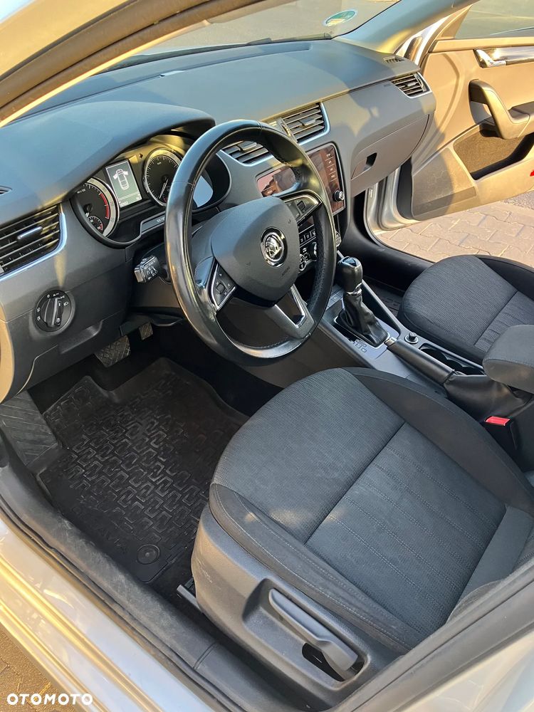 Skoda Octavia 2.0 TSI Style DSG - 12