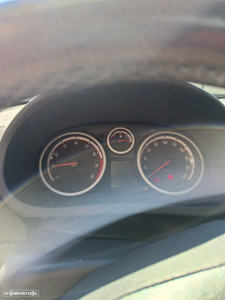 Opel Corsa - 6
