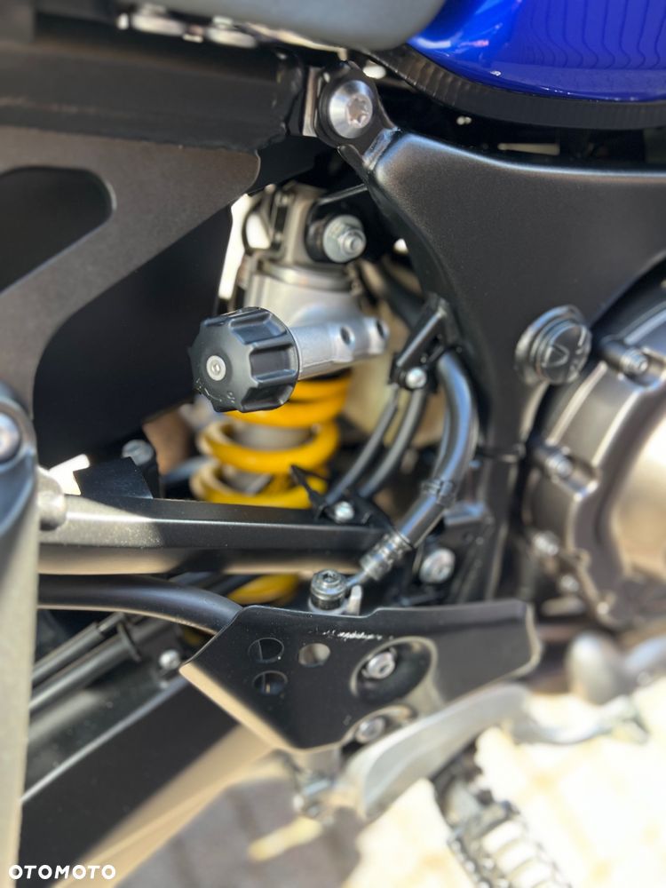 Yamaha Super Tenere - 6