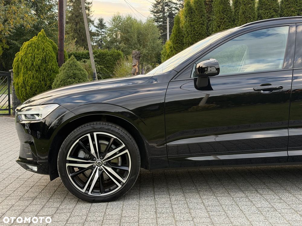 Volvo XC 60 T6 AWD Geartronic RDesign - 5