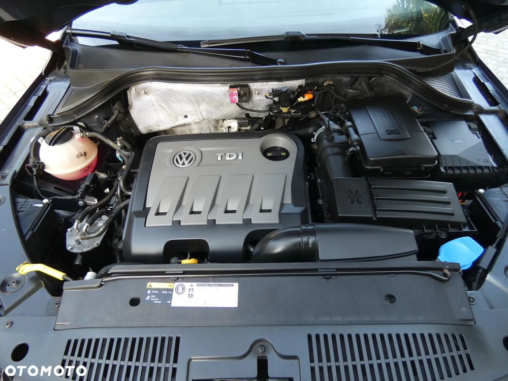 Volkswagen Tiguan 2.0 TDI DPF 4Motion Exclusive - 8