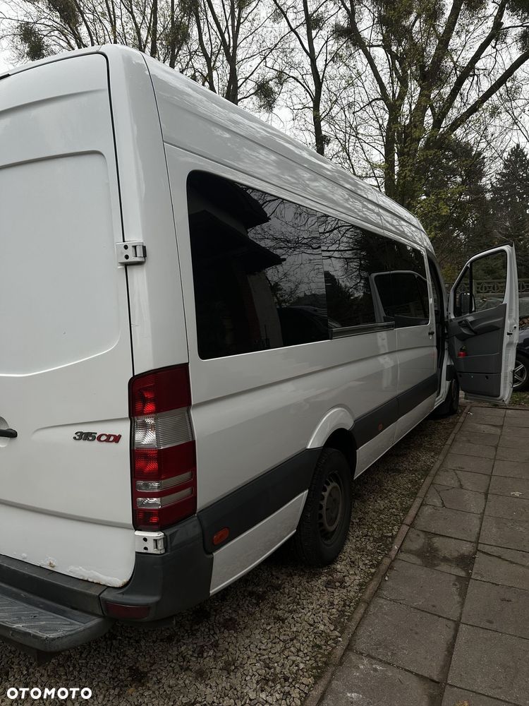 Mercedes-Benz Sprinter - 5