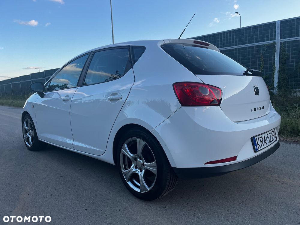 Seat Ibiza 1.4 16V Reference - 4