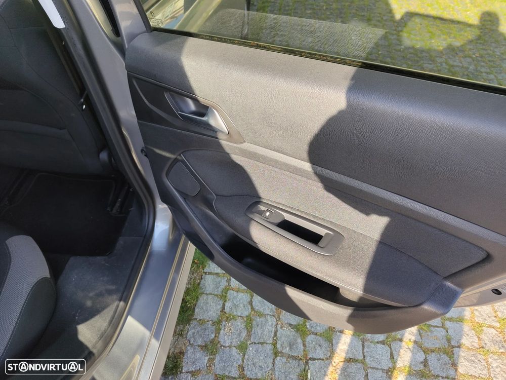 Peugeot 308 1.6 BlueHDi Style - 22