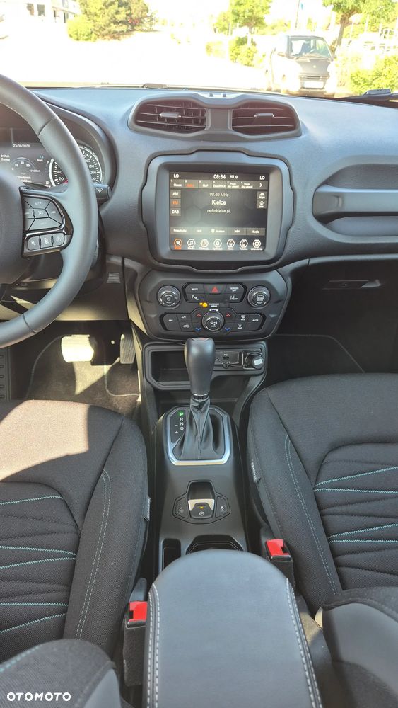 Jeep Renegade 1.5 T4 mHEV Upland FWD S&S DCT - 15