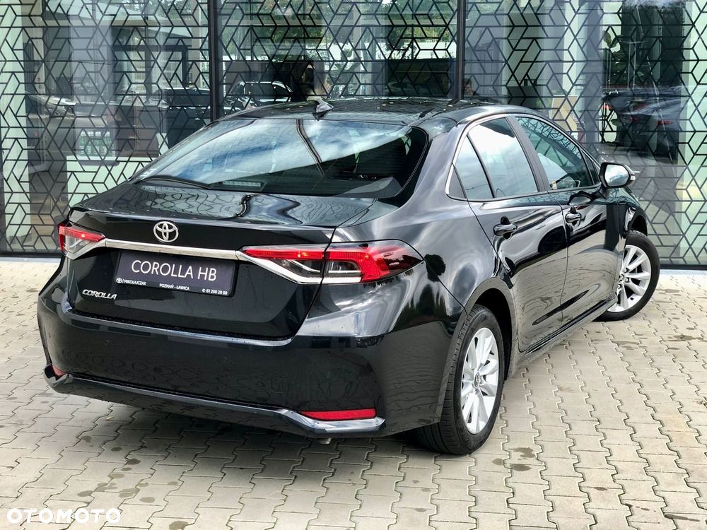 Toyota Corolla - 9