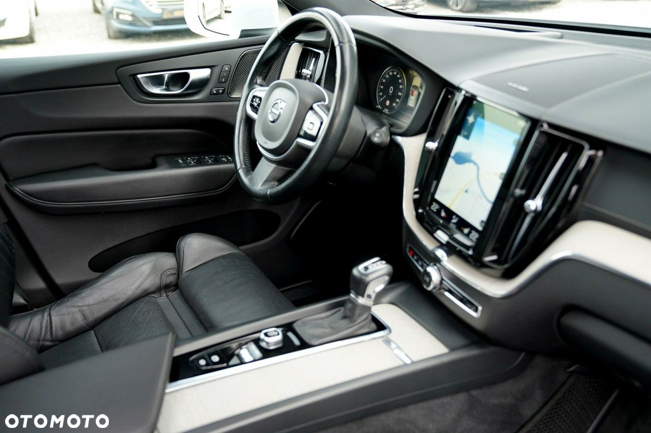 Volvo XC 60 D4 Inscription - 29