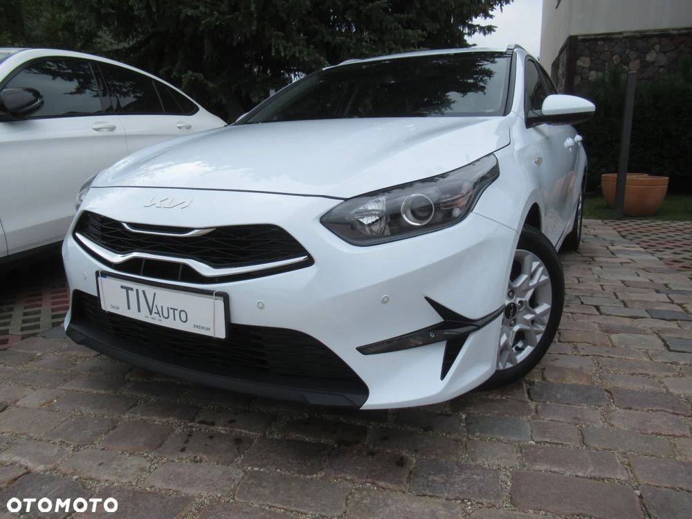 Kia Ceed 1.5 T-GDI M - 1