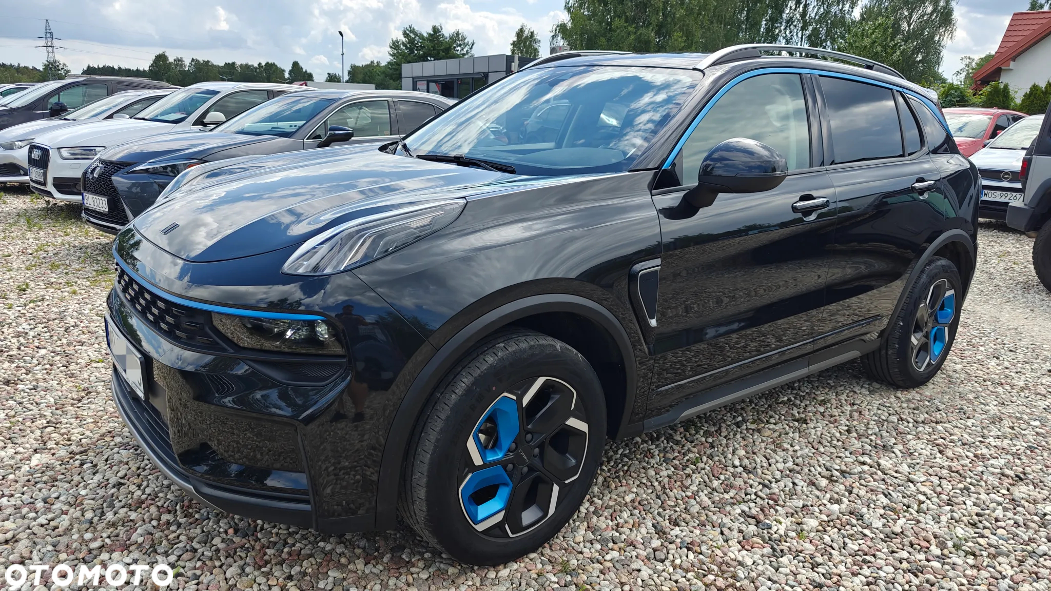 Lynk & Co 01 - 2