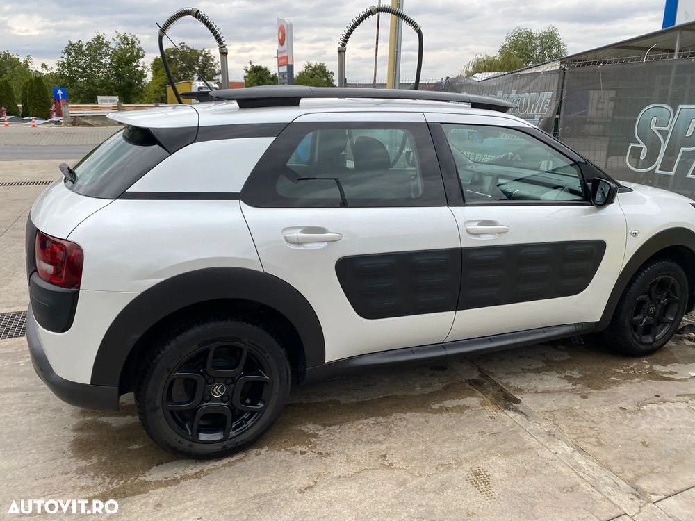 Citroën C4 Cactus - 1